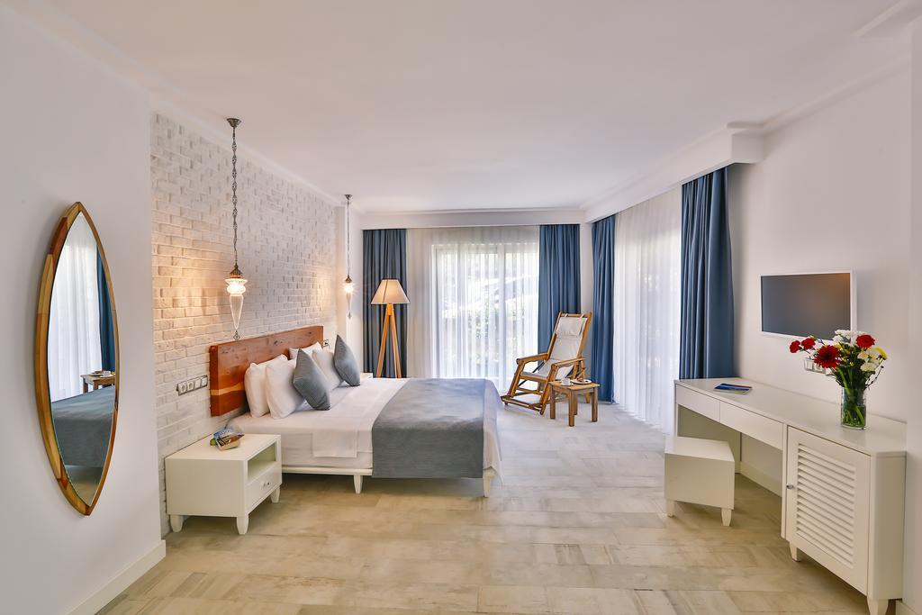 Arnna Hotel Kaş Buitenkant foto